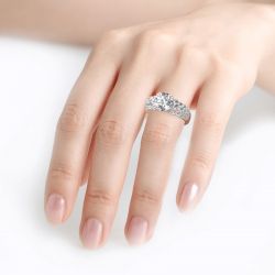Jeulia Sidestones Round Cut Sterling Silver Ring