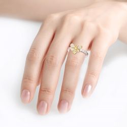 Jeulia Bee Design Sterling Silver Ring