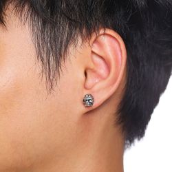 Jeulia Punk Style Skull Titanium Steel Men's Earrings