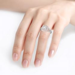 Jeulia Two Tone Halo Round Cut Sterling Silver Ring