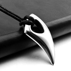 Jeulia Horn Pendant Titanium Steel Men's Necklace (Wax Rope)
