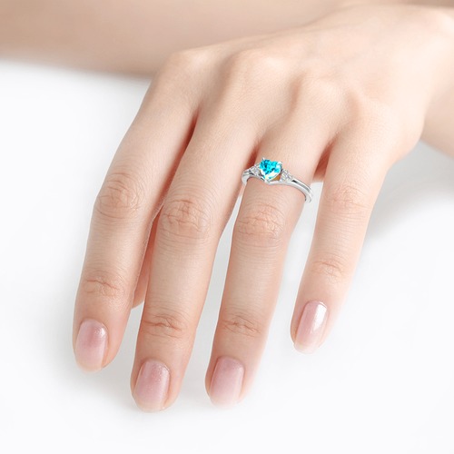 Jeulia Classic Heart Cut Sterling Silver Ring